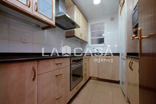 Pis  Carrer del doctor pi i molist. Piso en venta en calle del doctor pi i molist