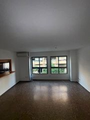 Affitto Duplex  Carrer de la dama d'elx. ?? ¡fantástico dúplex en alquiler con plaza de garaje incluida!