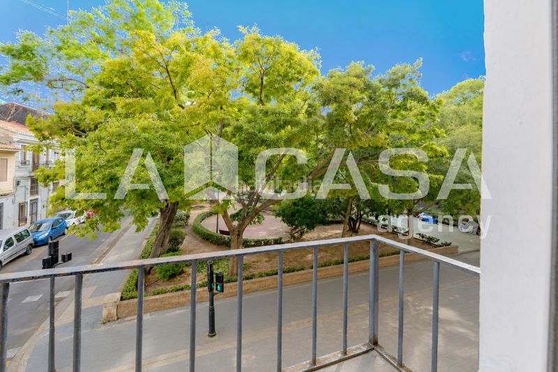 Foto b9732b77-e25d-4f1c-a83d-54d5cbc31791. Pis a Aiora Valencia