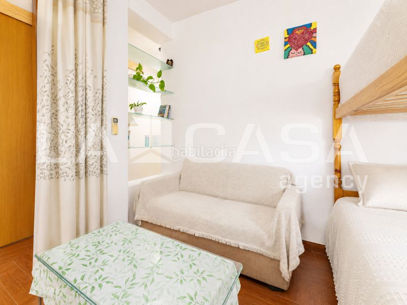 Foto e9337619-ac3b-484a-b5f0-39c7b66e5776. Pis a Aiora Valencia
