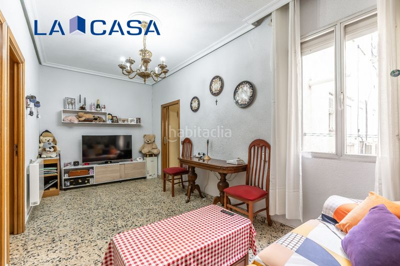 Foto cf23243f-c780-43db-9b8d-b82112e8a4c6. Pis a Acacias Madrid