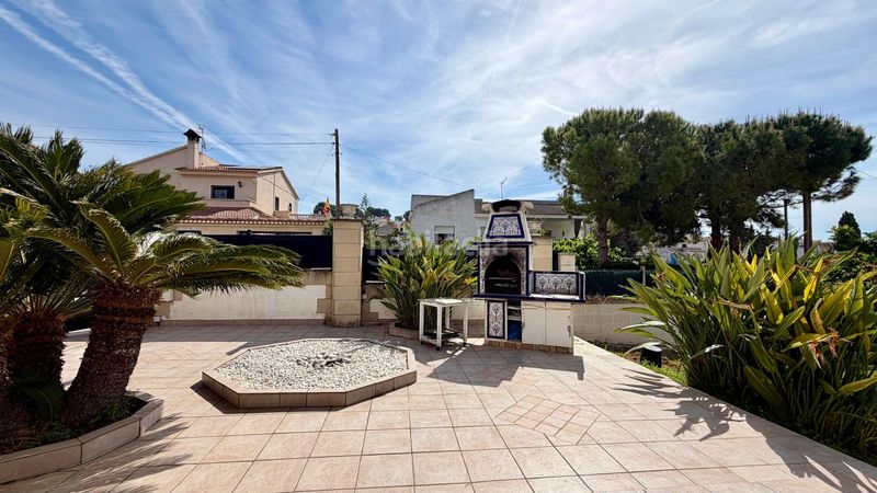 Foto 5327e339-aa63-4098-81f8-d040fa6084ad. Casa a Cunit residencial Cunit