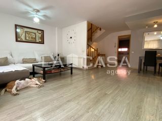 Casa  Carrer de gènova. Casa a la venta en carrer de gènova, badalona, barcelona, catalu