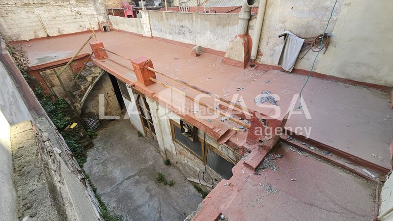 Foto a02afc0e-e322-4242-b28f-3b6d39027c12. Pis a Poblenou Barcelona