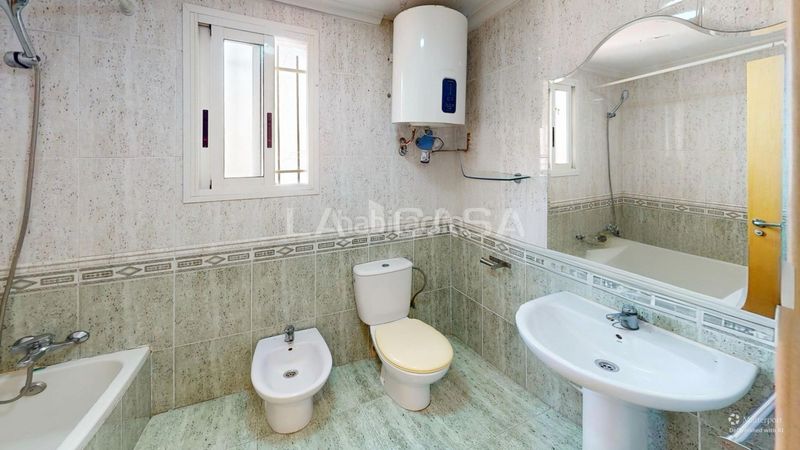 Foto 6259c19b-93bf-441e-9227-b7d8c6146035. Pis a Aiora Valencia