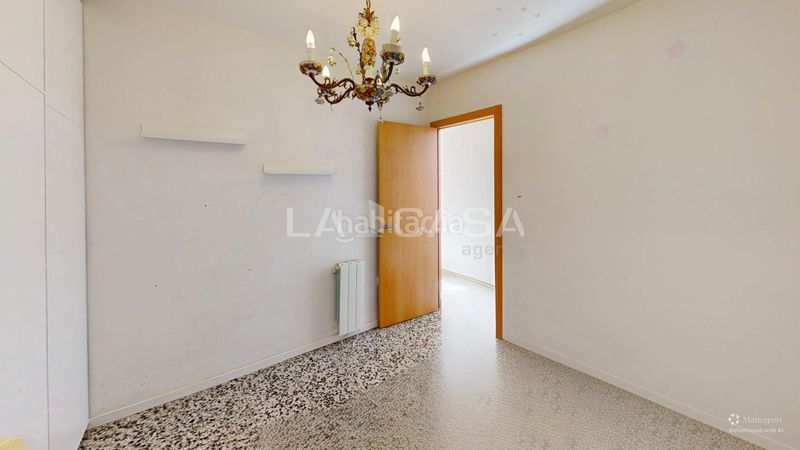 Foto c38c3ee4-4b4f-40b8-ae47-f086fce10b2f. Pis a Aiora Valencia