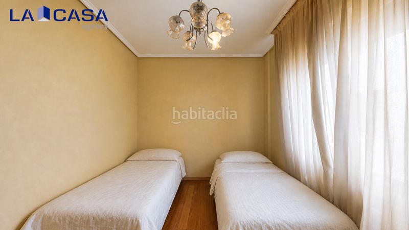 Foto f005124e-d46f-4675-86e0-d4ede0ebe405. Pis a Alonsotegi