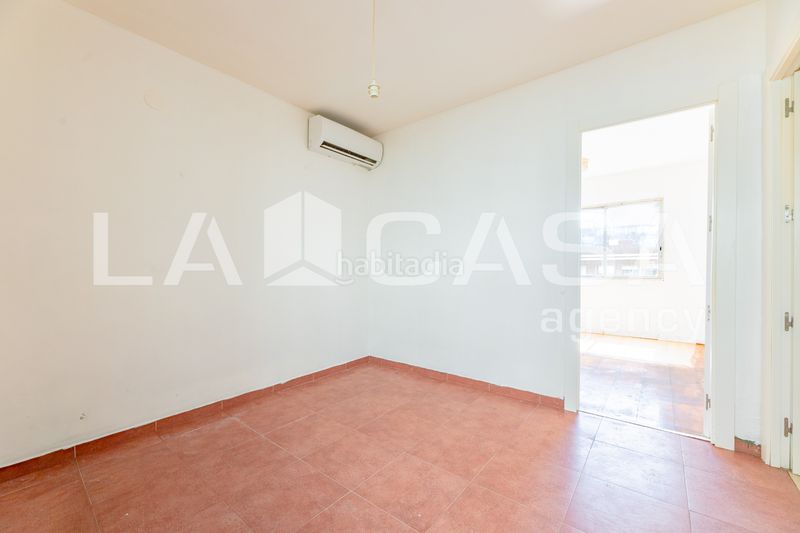 Foto 19f1558a-6d7a-4db1-baee-3f36ea8ba80d. Pis a L´Amistat Valencia