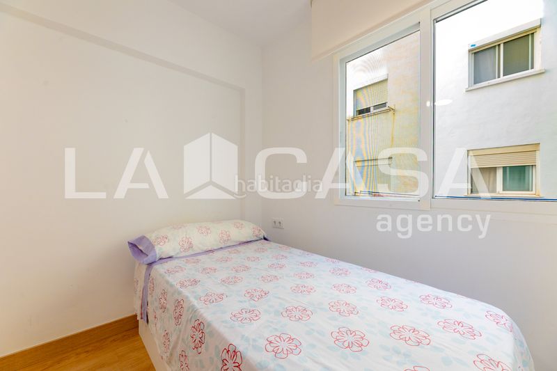Foto 3ce0e622-9ba2-471d-a4d6-e0e11668ca2b. Pis a Ciutat Jardí Valencia