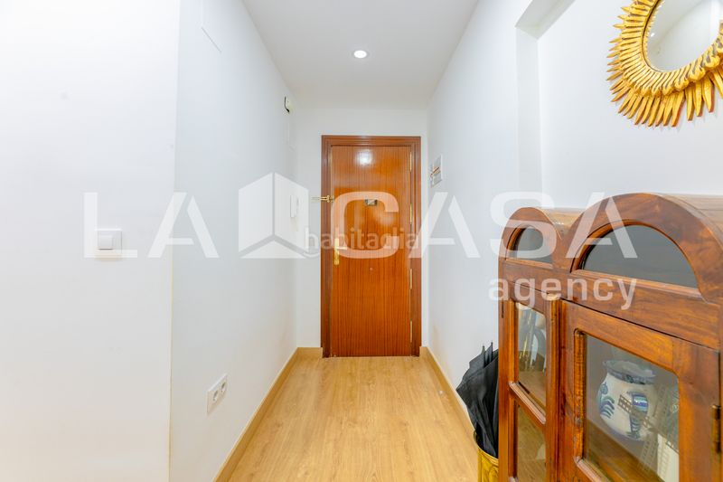 Foto 6b68fd97-d418-461f-a082-d8b19d3e883a. Pis a Ciutat Jardí Valencia
