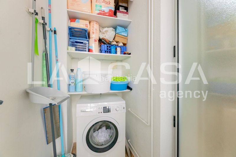Foto a9342de1-6189-410d-afe1-90e857942513. Pis a Ciutat Jardí Valencia