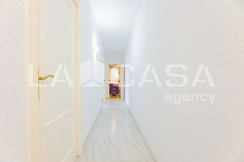 Foto a3a37422-cf56-466c-850b-b34d730c4b3c. Pis a Ciutat Jardí Valencia