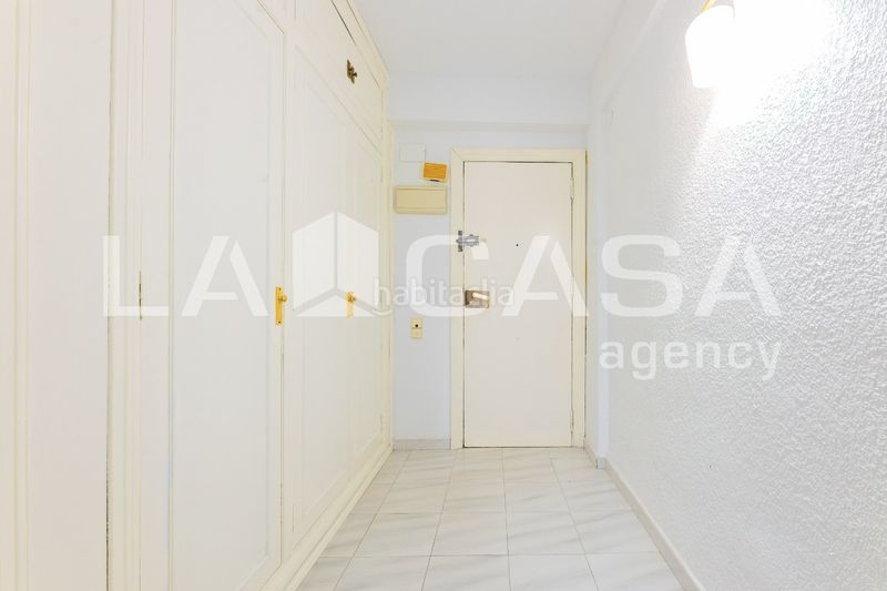 Foto d8fa3e80-95d0-4b9a-857a-514c2d3d2ece. Pis a Ciutat Jardí Valencia