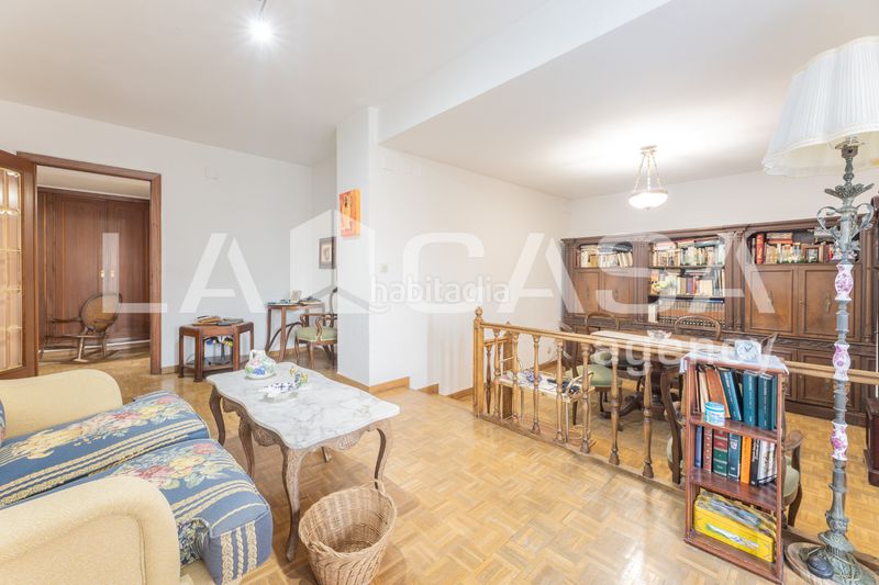 Foto 44da7752-cd4d-44e7-9d94-d068e8f1ae52. Pis a Ciutat Jardí Valencia