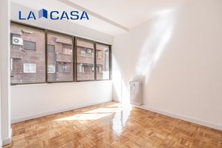 Flat in Calle de Tomás Borrás