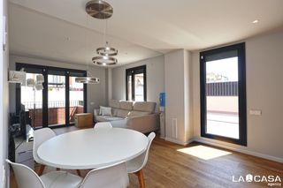 Àtic  Carrer de l'aprestadora. Piso en venta en carrer de l'aprestadora, l'hospitalet de llobre