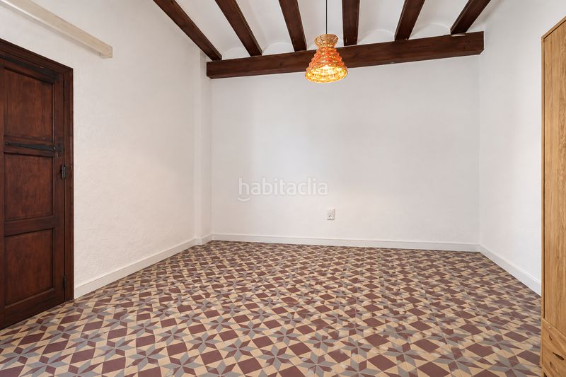 Foto a9a93d8e-03bb-41e3-87c4-7f8bb3f0bb4c. Casa adossada a pueblo de Cullera Cullera