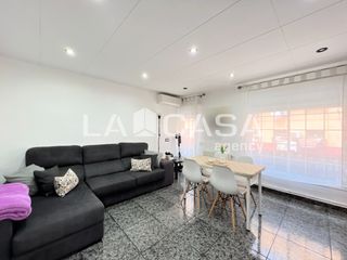 Pis a Passatge de la Mare de Déu de Pompeia