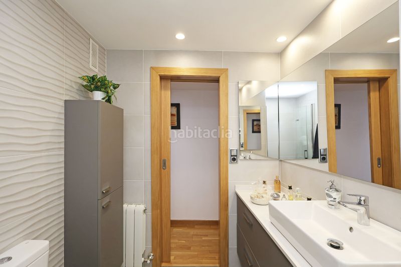 Foto 51c1464a-021a-49b2-a108-61d20dba9e96. Flat in Montesa Esplugues de Llobregat
