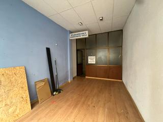 Local Comercial  Carrer de ramiro de maeztu. Bajo comercial en venta zona ayora