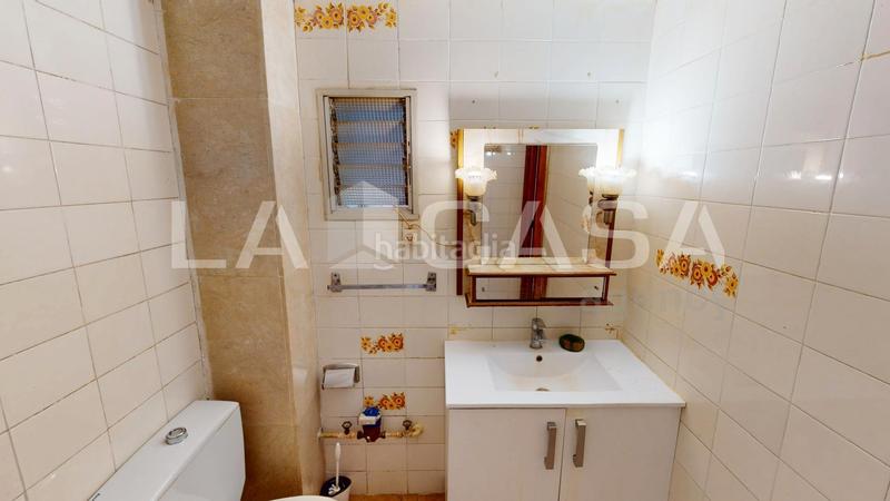Foto ce9f5d75-94b5-49f8-b3e1-f5ccf740f83c. Piso  a la venta en Beteró. oportunidad! en Beteró Valencia