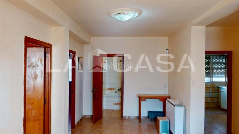 Foto ff4eb0a8-9d1f-442e-ae6c-51c5d0f834c0. Piso  a la venta en Beteró. oportunidad! en Beteró Valencia