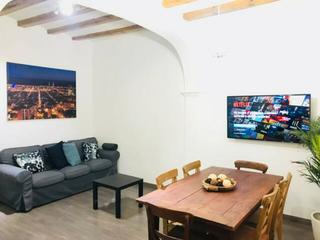 Appartement à Raval. Piso reformado carrer del tigre, barcelona