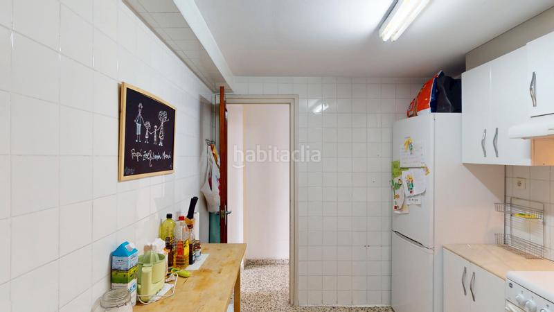 Foto 293ebaa7-cd61-4275-8b40-356411fa4d33. Piso  en venta en calle llirons en El Castell Burjassot