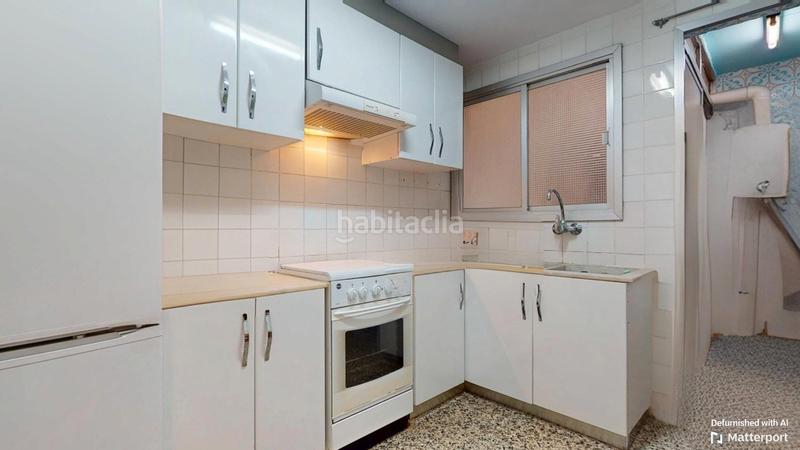 Foto 459b2cef-8bc6-48b0-aa48-b41b2e2aa1ef. Piso  en venta en calle llirons en El Castell Burjassot