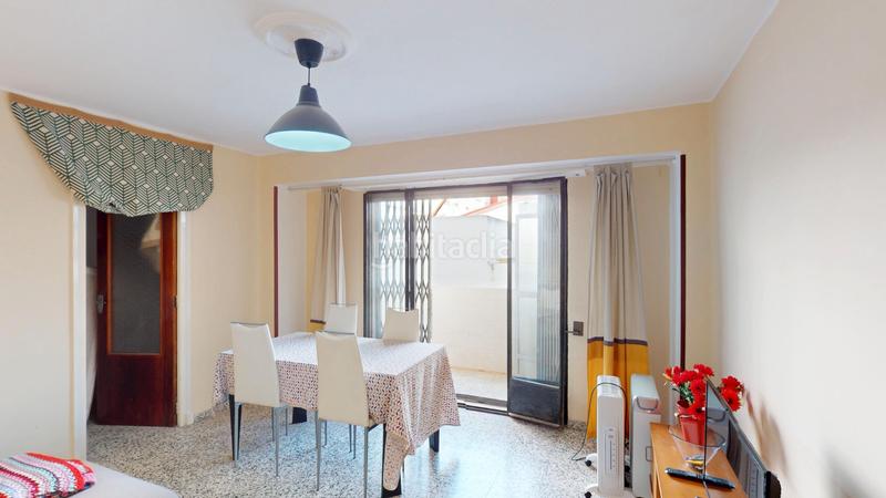 Foto 96f76b38-95b1-4831-a64a-b29fdbba2147. Piso  en venta en calle llirons en El Castell Burjassot