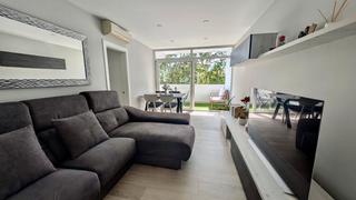 Appartement  Ronda de la guineueta vella. Piso en venta en rd guineueta vella