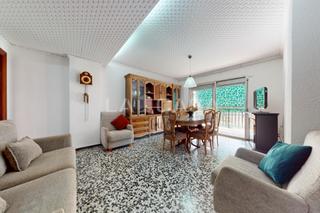 Appartement  Carrer dels sants just i pastor. Oportunidad única! piso espacioso y luminoso en una ubicación in