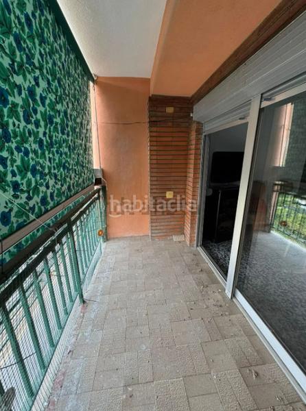 Foto 2b82e7f6-f6ed-4f28-901b-7cfcb2ce56fc. Piso oportunidad única! piso espacioso y luminoso en una ubicación inmejorable, a metros del metro ayora en Valencia