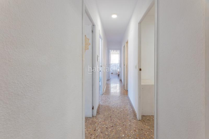 Foto 102c23af-ca4a-4b10-83ae-3f8c6e130e64. Piso  en venta en ciutat jardi. en Ciutat Jardí Valencia