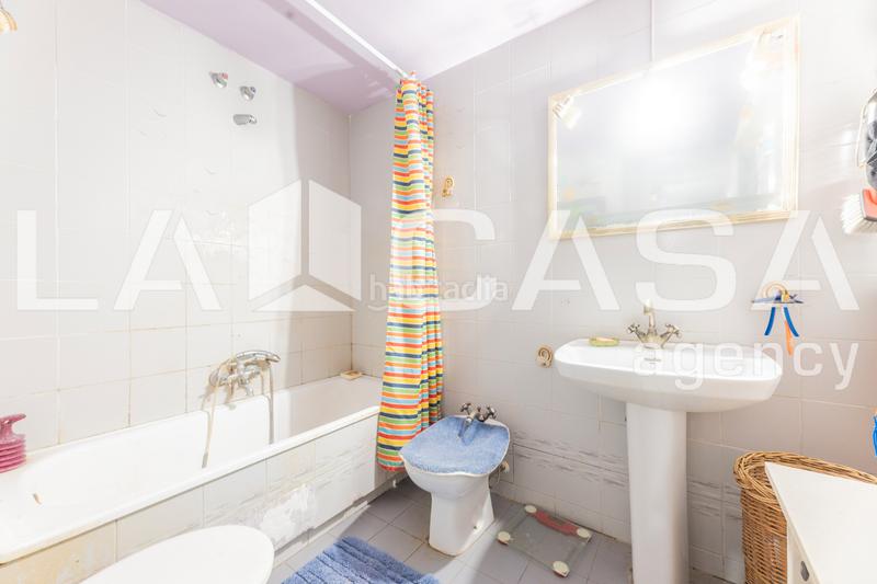 Foto b9f7f8c6-07ed-4013-8984-13aee75b160b. Appartamento in La Bega Baixa - Plaza Xúquer Valencia