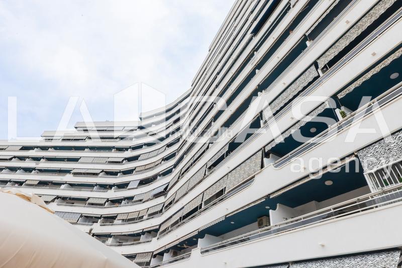 Foto 169eed49-fdde-42c7-bcde-8a98879dde01. Piso  en venta en calle ciutats unides en Racó Cullera