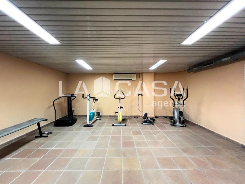 Foto 0f30c958-0bc9-475d-8358-462eae89ac3d. Pis amb aparcament piscina a Progrés - Pep Ventura Badalona