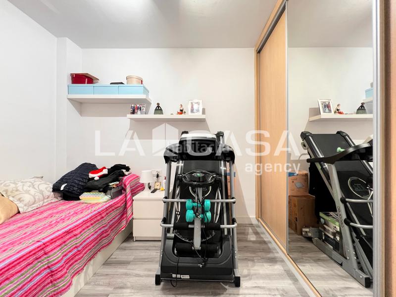 Foto 174a865b-1cfb-482d-b5e6-87bccb2c5e36. Pis amb aparcament piscina a Progrés - Pep Ventura Badalona