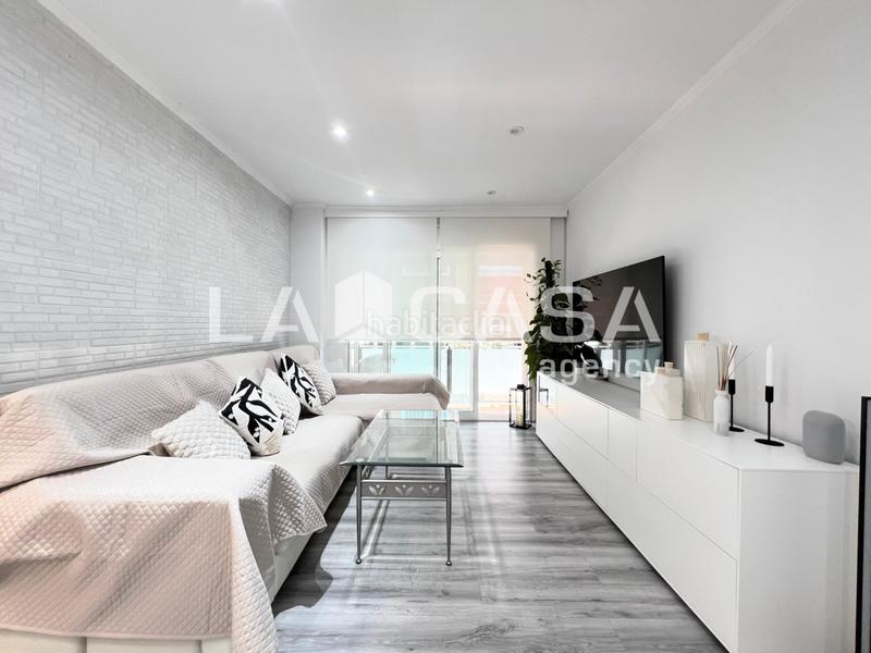 Foto 244182cc-69df-4234-add2-4071026f87cb. Pis amb aparcament piscina a Progrés - Pep Ventura Badalona