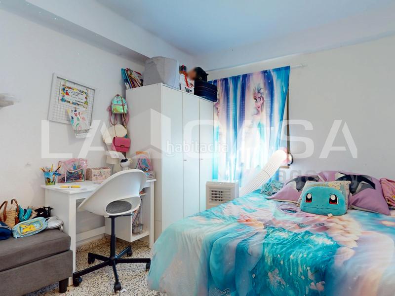 Foto 30f7c953-012f-4b63-94d6-924359d20e73. Piso  en venta en calle del campament en Benimàmet Valencia