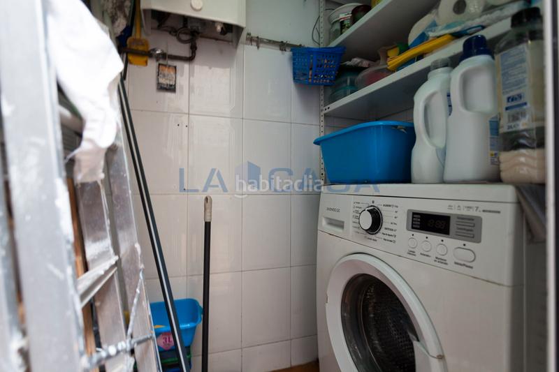 Foto c79a0c14-6c9d-43ed-9d34-59ea8b7dcd94. Dúplex a Les Planes Hospitalet de Llobregat (L´)