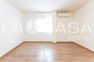 Appartement  Calle campoamor. Piso en calle campoamor
