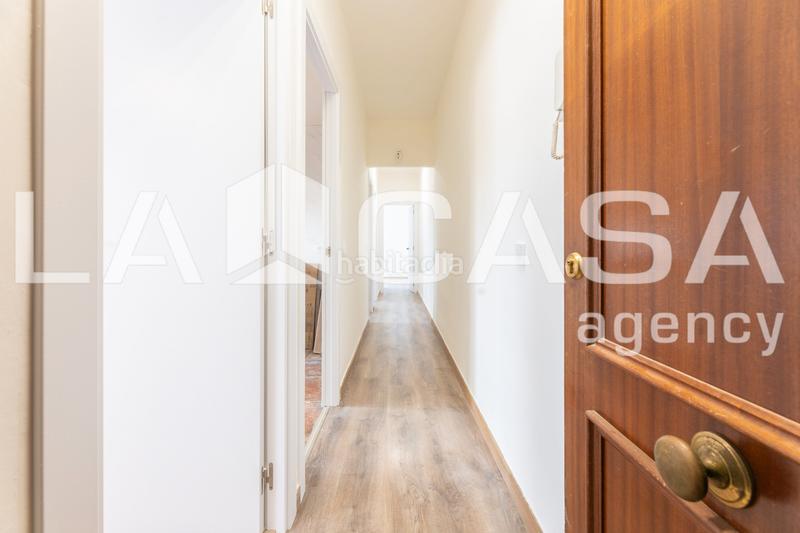 Foto 55429451-9f0f-41e9-bed1-a8278ef4166d. Piso  en calle campoamor en L´Illa Perduda Valencia