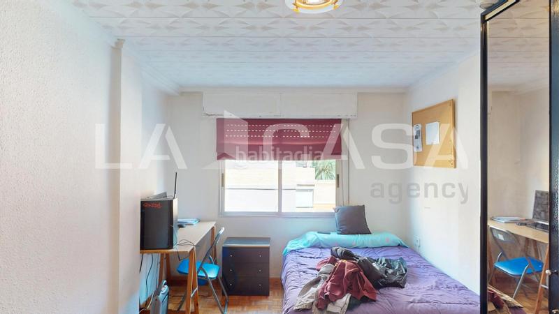 Foto 9e84a1e0-ca34-476b-88dc-2c4677a69ee8. Piso  en venta en calle explorador andrés en Ciutat Jardí Valencia