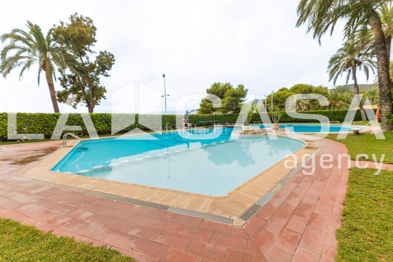Foto 863f19d2-12e7-49b7-861c-466bf7ada86a. Appartement avec piscine dans Racó Cullera