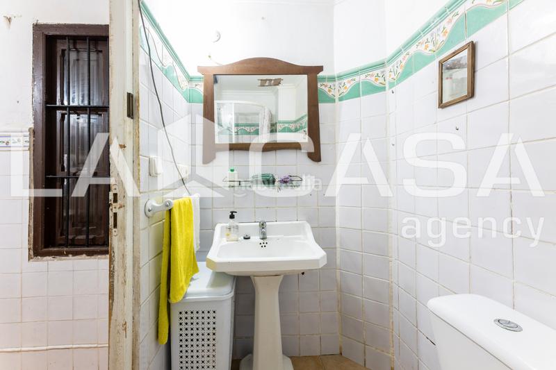 Foto 90d8ff12-371f-4c79-a481-435750aad4c4. Piso  en venta en calle peris mencheta en Barrio de Benimaclet Valencia