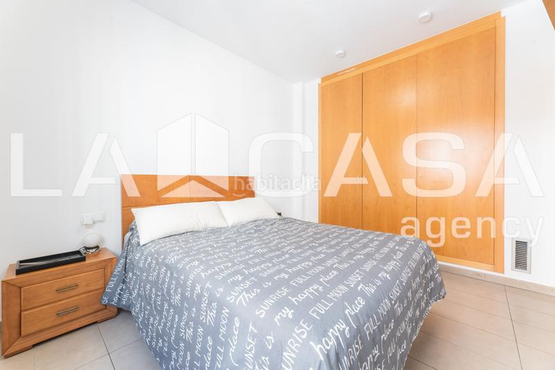 Foto 3a94f2e1-3aba-4baf-a24d-e36d87ff4c0e. Piso  en venta en calle fermín galán i garcía hernandez en Burjassot