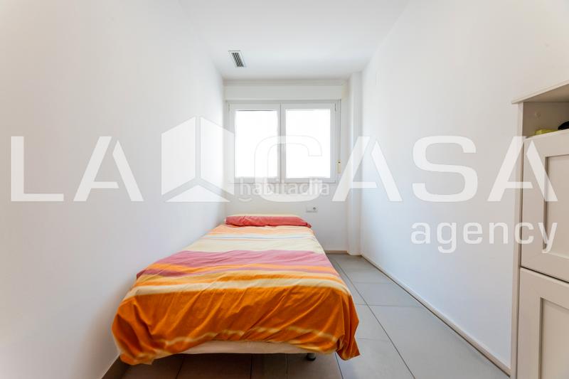 Foto b4075e3a-58cf-420c-8315-aa13d94cac55. Piso  en venta en calle fermín galán i garcía hernandez en Burjassot