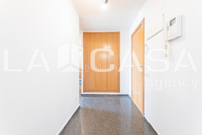 Foto 00d32e8f-7d0e-4f43-b34a-4fb2015ddc0d. Appartamento con parcheggio in Massalfassar