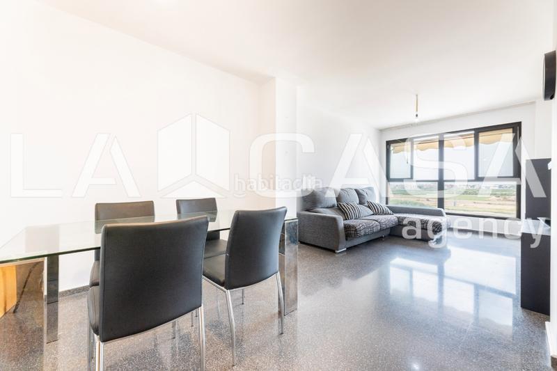 Foto 1332ed1b-e3bf-4294-b685-dcb511745029. Appartamento con parcheggio in Massalfassar